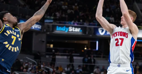 THREE STRAIGHT GAMES. Kevin Huerter has VANISHED when it matters MOST. The Bulls’ front office is looking like GENIUSES right now.