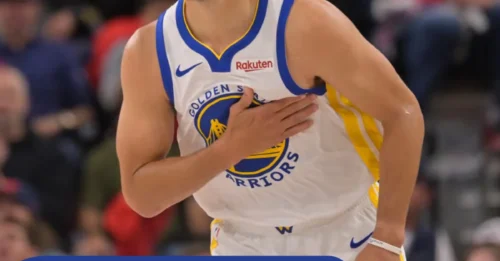 BOMSHELL IN BAY: Who Belongs Next to Stephen Curry on the Warriors’ Mount Rushmore?