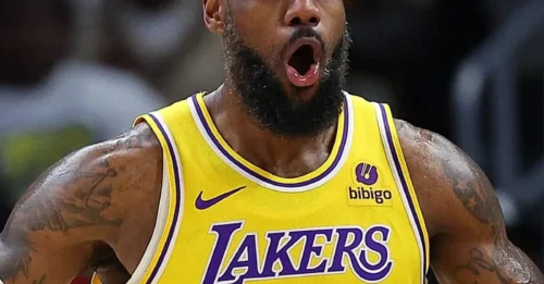 LEBRON JAMES' TRADE BOMB EXPLODES: Lakers WANT to terminate LeBron James' contract and acquire the Cavaliers' All-Star for $91 million - A big man with 13.4 points, 1.6 blocks per game
