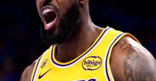 BOMSHELL: LeBron James Urged Into Retirement For Surprise Reason Amid Lakers Drama