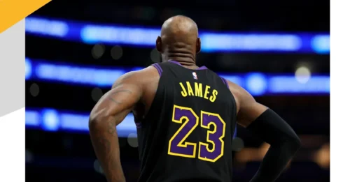 BOMSHELL: LeBron James Gets Brutal Message as High Tension With Lakers Continues