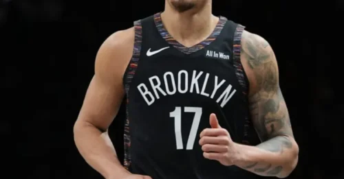BREAKING: 38 points. 36 points. 35 points. The 6'10