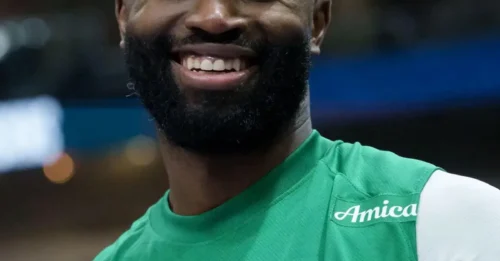 A MONSTROUS 3-team blockbuster proposal: Jayson Tatum is ready to welcome a Top 5 league monster to perfect the most terrifying Boston Celtics ring-hunting superteam in the entire NBA!