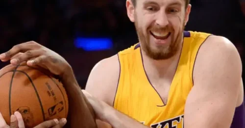 LOS ANGELES GET A BOMBSHELL: Former Lakers Forward Retires After Best Game in Nearly Seven Years