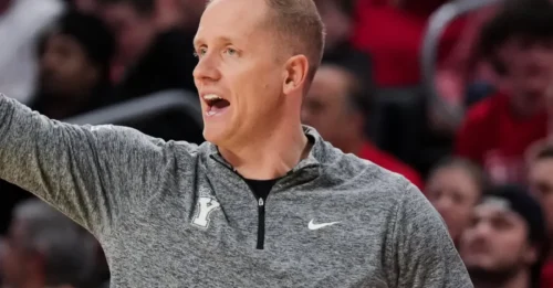 BOMBSHELL IN PROVO! BYU’s Kevin Young is secretly Chicago’s top target to replace Billy Donovan – and he’s already eyeing the Bulls’ 2026 lottery picks!